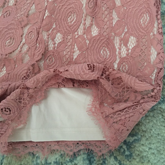 Francesca's geo pink v neck romper - Picture 7 of 9